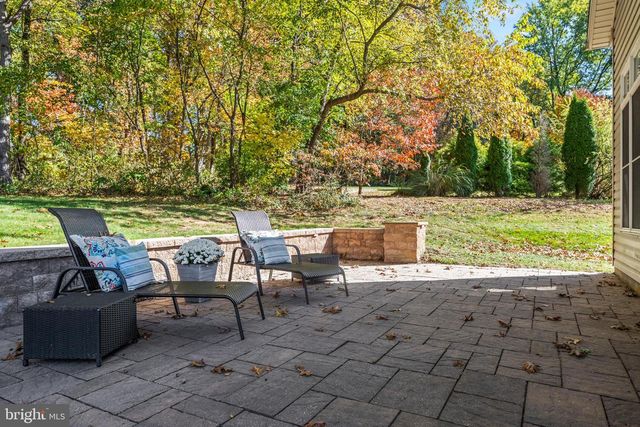 7 RICHARD WILSON DR, Coatesville, PA 19320