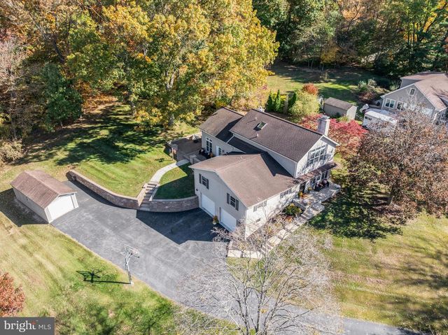 7 RICHARD WILSON DR, Coatesville, PA 19320