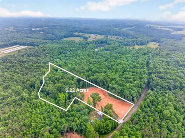 135 Jarrett Lane, Gillsville, GA 30543