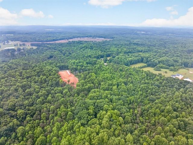 135 Jarrett Lane, Gillsville, GA 30543
