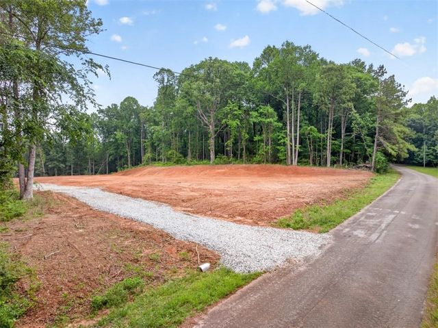 135 Jarrett Lane, Gillsville, GA 30543