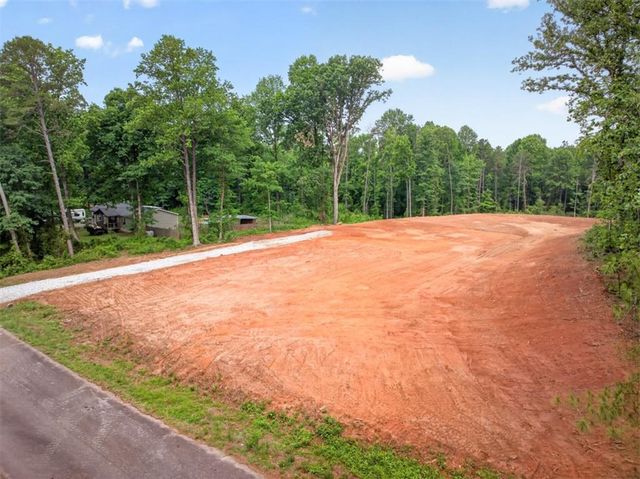 135 Jarrett Lane, Gillsville, GA 30543