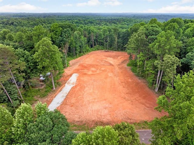 135 Jarrett Lane, Gillsville, GA 30543