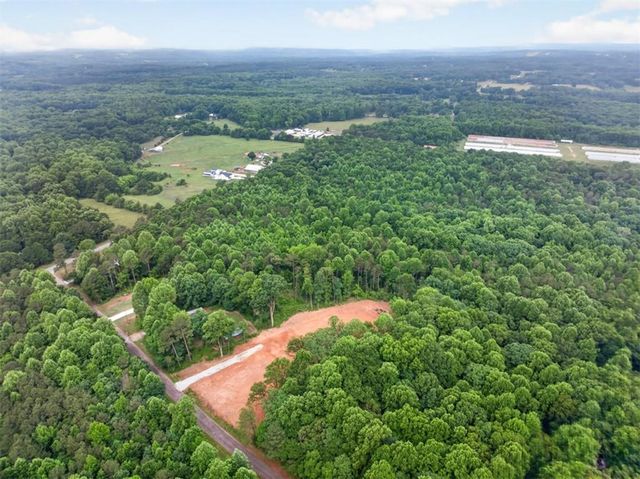 135 Jarrett Lane, Gillsville, GA 30543