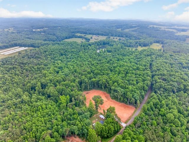 135 Jarrett Lane, Gillsville, GA 30543
