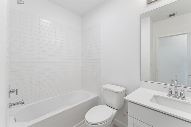 1611 SE Minorca Avenue, Port St. Lucie, FL 34952