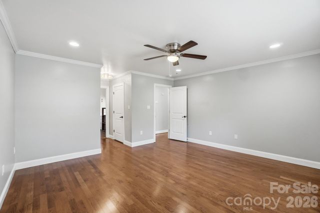 2036 Hickory Hills Drive, Denver, NC 28037