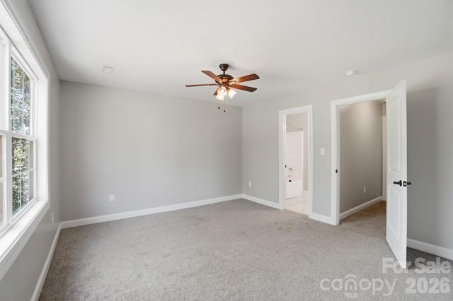 2036 Hickory Hills Drive, Denver, NC 28037