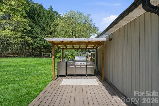 2036 Hickory Hills Drive, Denver, NC 28037