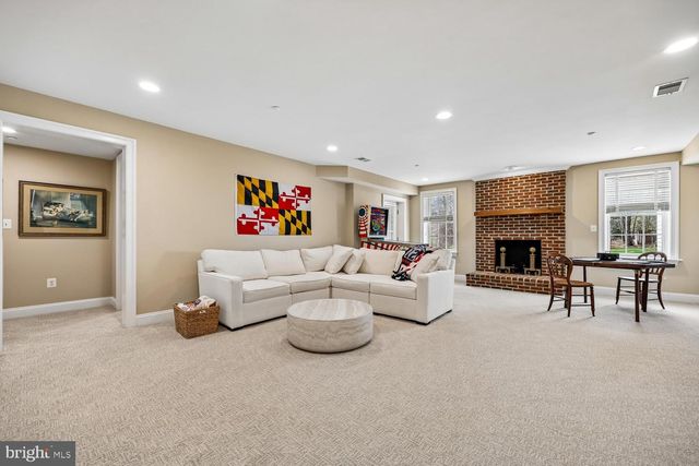12900 GLEN RD, North Potomac, MD 20878