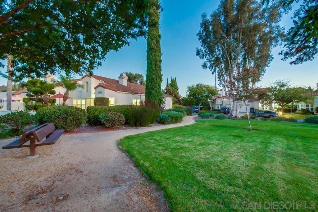 12566 Calle Tamega 108, San Diego, CA 92128 — photo 5