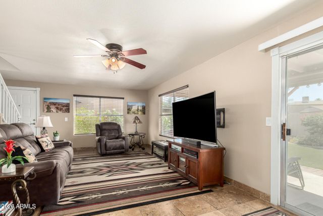 630 E JENSEN Street 116, Mesa, AZ 85203