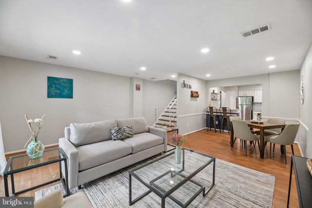 3708-B STEPPES CT, Falls Church, VA 22041