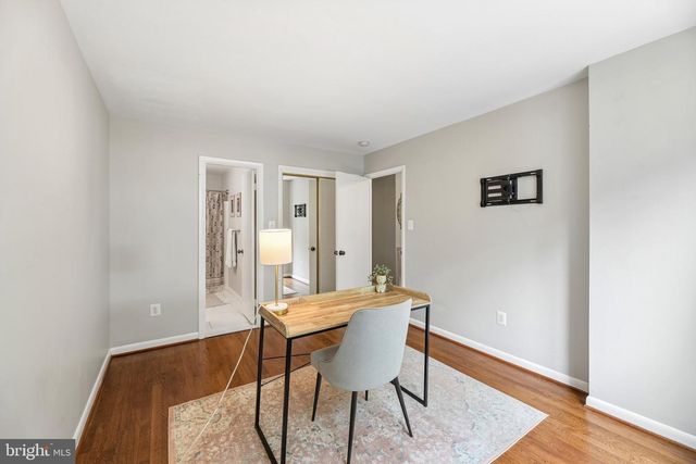 3708-B STEPPES CT, Falls Church, VA 22041
