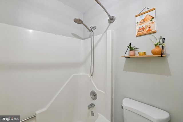 3708-B STEPPES CT, Falls Church, VA 22041