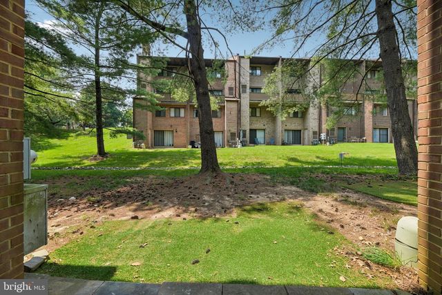 3708-B STEPPES CT, Falls Church, VA 22041