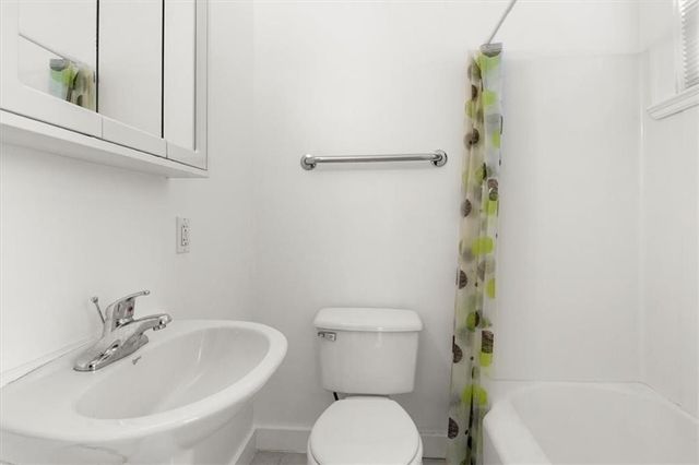 69 Amherst St Street, Rochester, NY 14607