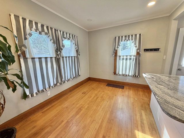 1142 W Jackson Street, Beloit, WI 53511