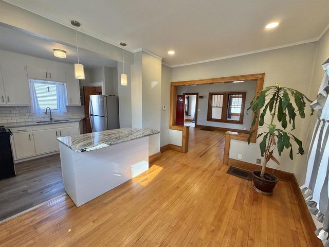 1142 W Jackson Street, Beloit, WI 53511