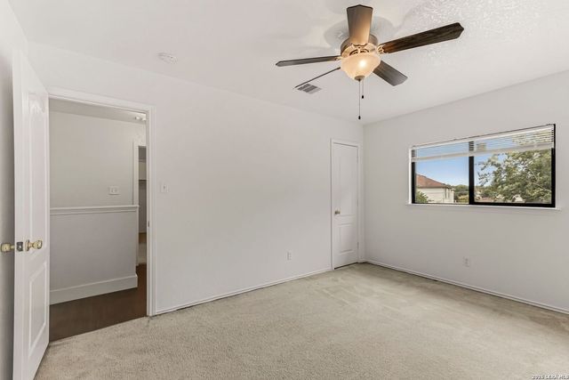 2331 PADDLE CRK, San Antonio, TX 78245