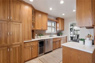 1715 245, Lomita, CA 90717