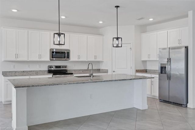 11368 Canopy LOOP, Fort Myers, FL 33913