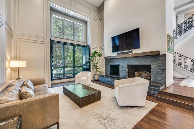 4 Rue Du Lac Street, Dallas, TX 75230