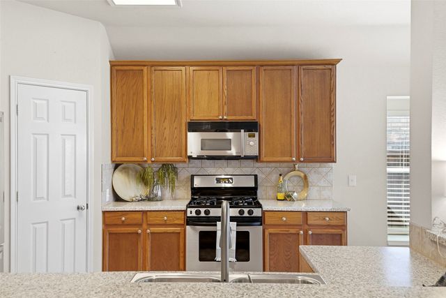 2608 Travis Drive, Mckinney, TX 75072