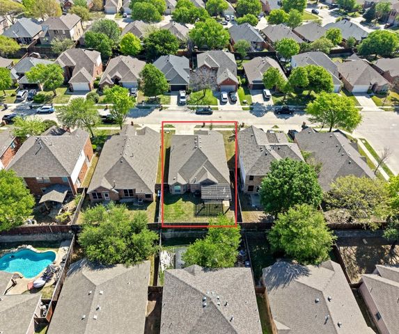 2608 Travis Drive, Mckinney, TX 75072