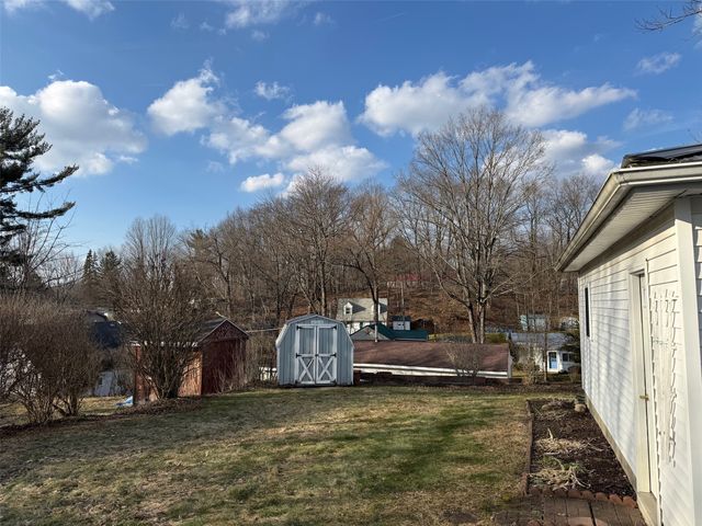 12090 MIDWAY Drive, Conneaut Lake, PA 16316