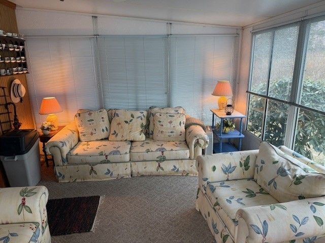 12090 MIDWAY Drive, Conneaut Lake, PA 16316