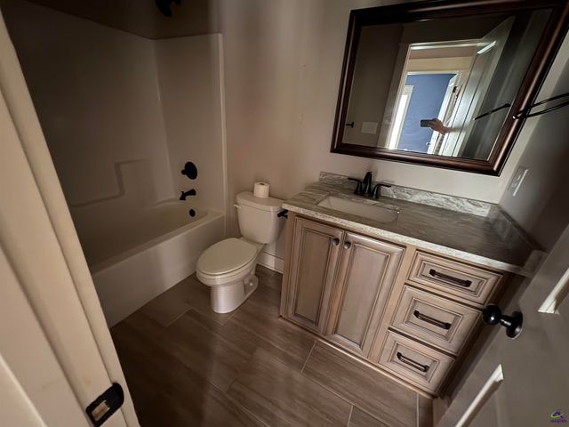 117 Waters Edge Ct., Kathleen, GA 31047