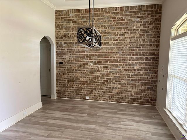 117 Waters Edge Ct., Kathleen, GA 31047
