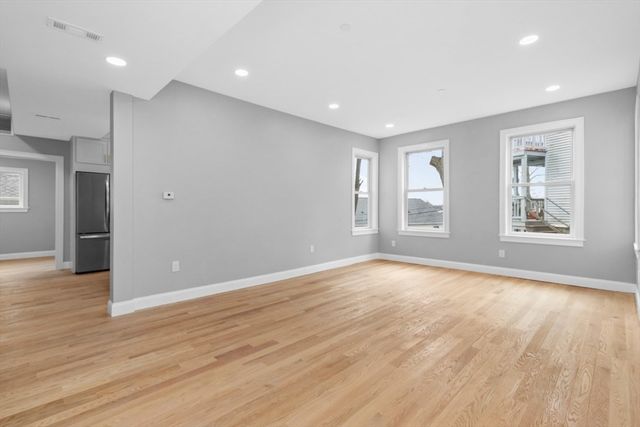 66 Stanley St 1, Boston, MA 02125