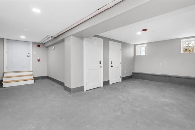 66 Stanley St 1, Boston, MA 02125