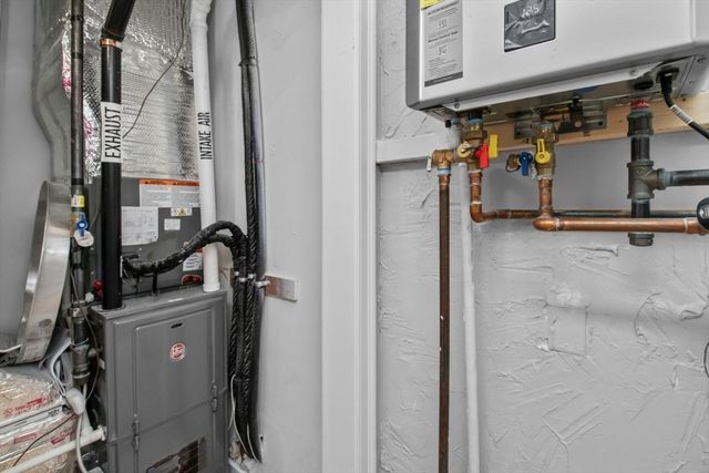 66 Stanley St 1, Boston, MA 02125