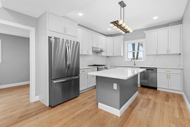 66 Stanley St 1, Boston, MA 02125