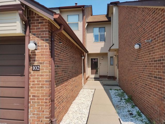 6619 Apt 102 Ridgefield Cir Street, West Bloomfield Twp, MI 48322