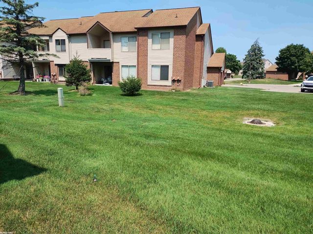 6619 Apt 102 Ridgefield Cir Street, West Bloomfield Twp, MI 48322