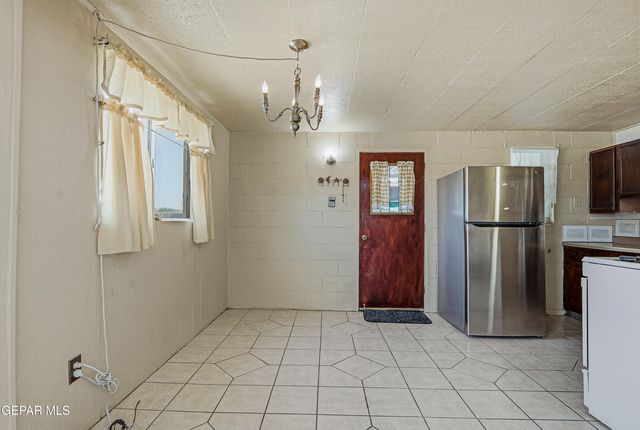 7337 MIMOSA Avenue, El Paso, TX 79915