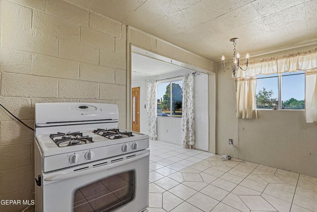7337 MIMOSA Avenue, El Paso, TX 79915