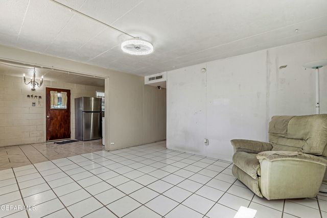 7337 MIMOSA Avenue, El Paso, TX 79915