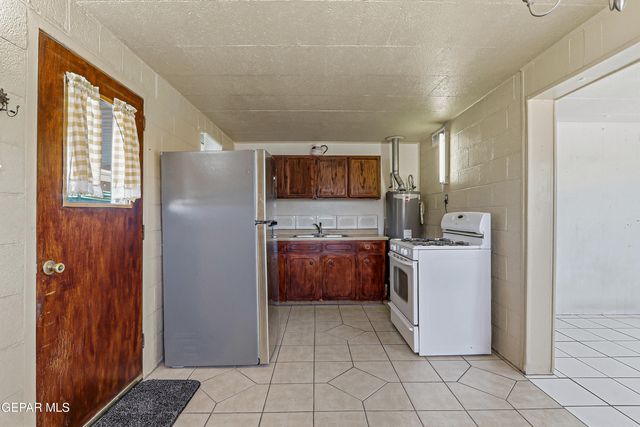 7337 MIMOSA Avenue, El Paso, TX 79915