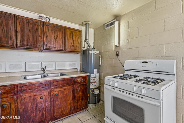 7337 MIMOSA Avenue, El Paso, TX 79915