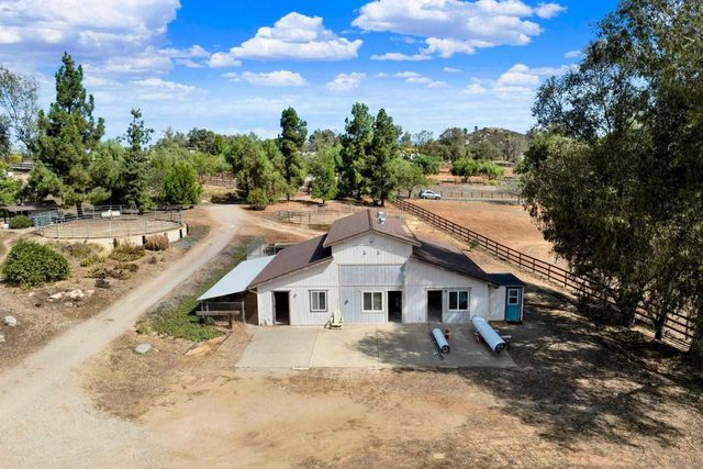 20119 Para Siempre Vis, Ramona, CA 92065