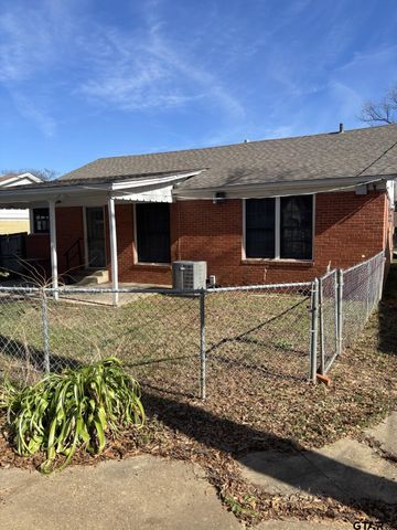 1931 S Wiley, Tyler, TX 75701