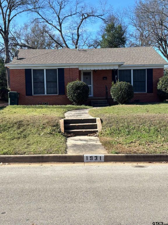 1931 S Wiley, Tyler, TX 75701