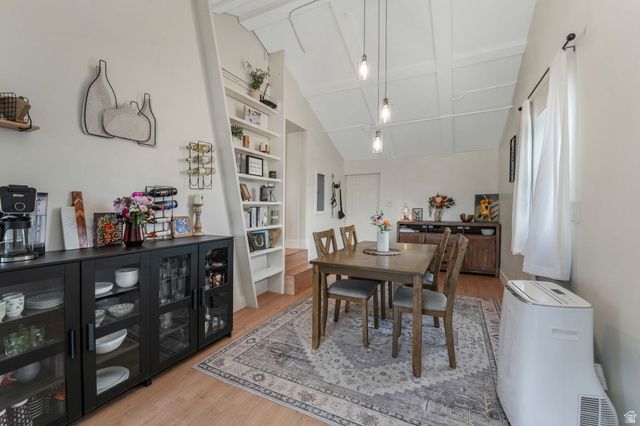 5769 S HILLSIDE DR, Murray, UT 84107