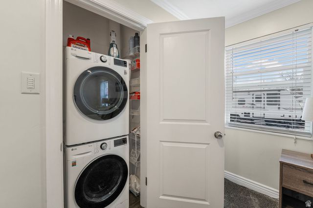 5769 S HILLSIDE DR, Murray, UT 84107