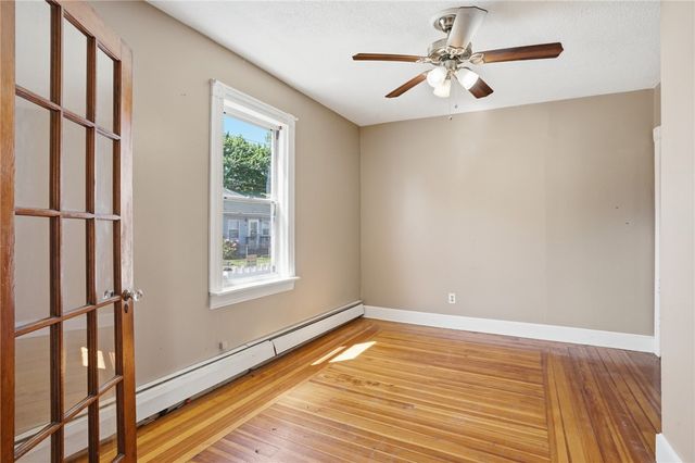 625 Oakland Beach Avenue, Warwick, RI 02889